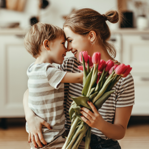 6 planes para celebrar el Día de la Madre con niños